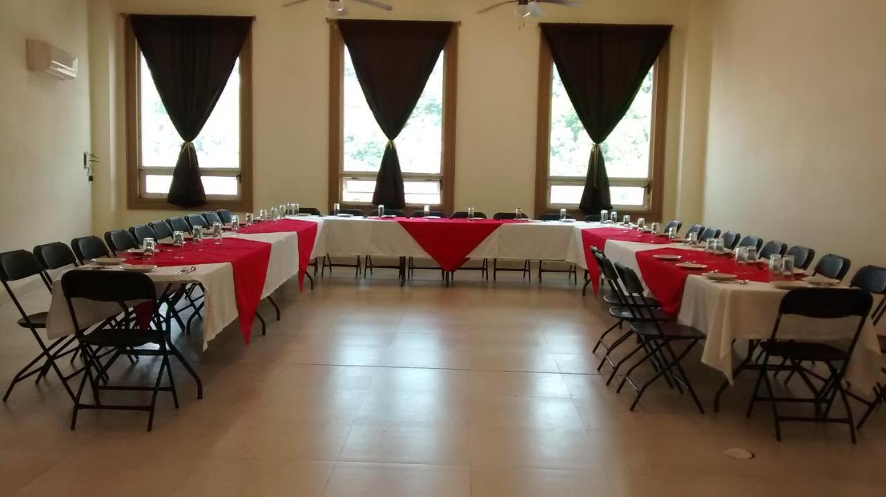 Hotel Fayad De Huejutla Huejutla de Reyes Zewnętrze zdjęcie